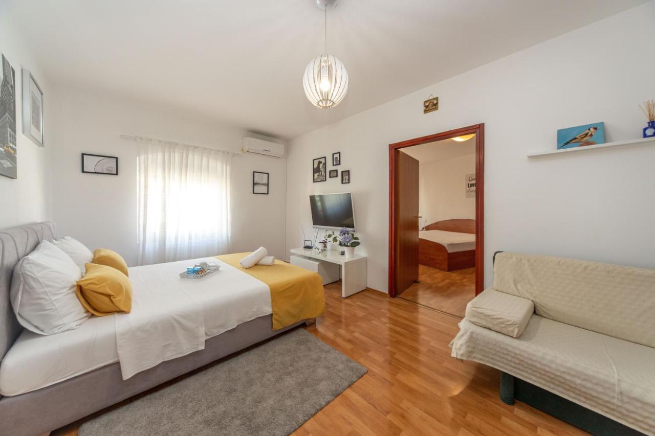 Tia Apartment Рийека Екстериор снимка